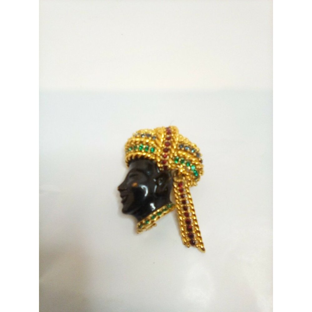 Boucher Gold Oriental Man with Earring in a Multicolour Turban Pin